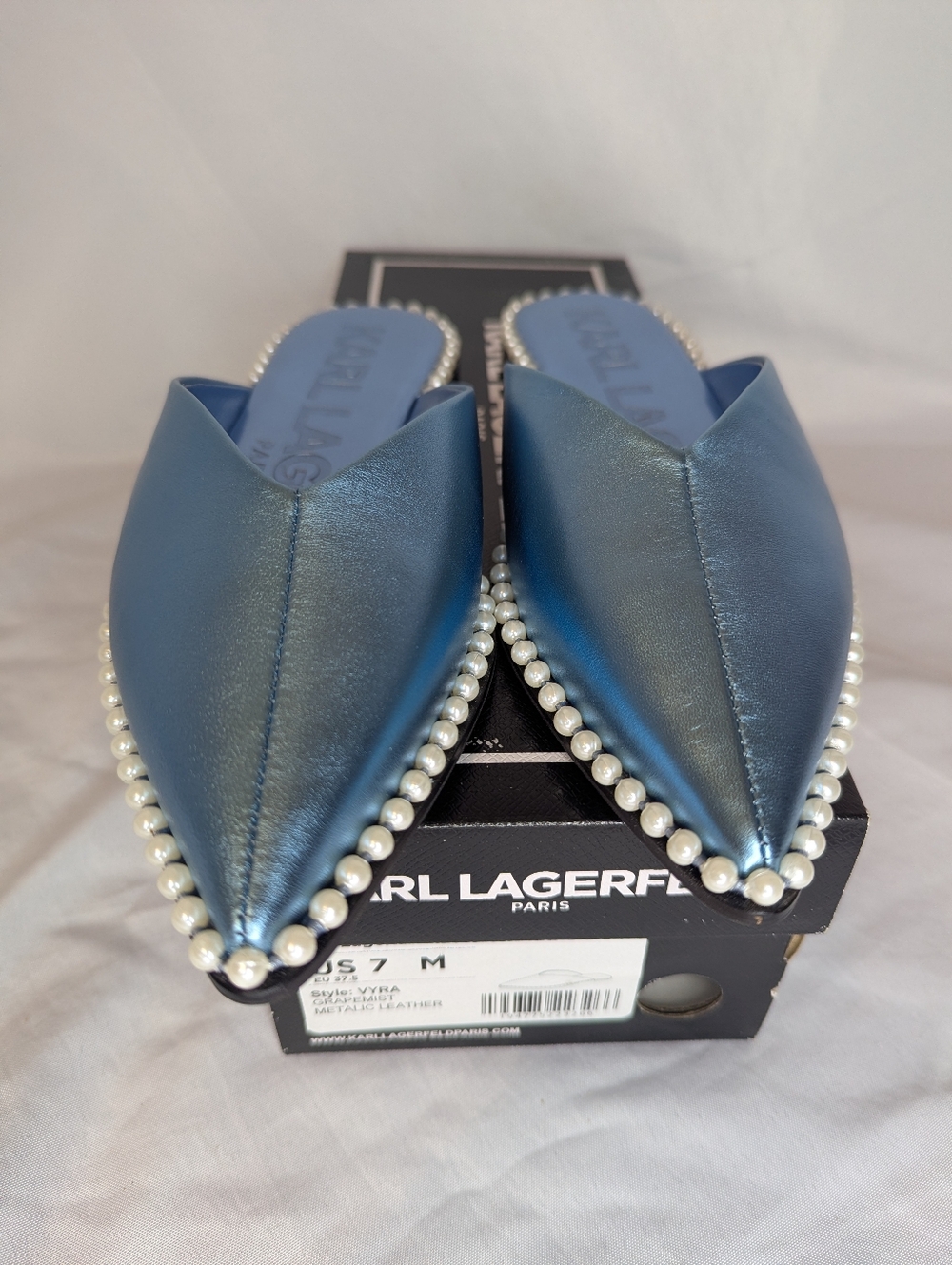 NIB Karl Lagerfeld Paris Vyra Slip-On Mule Flats Women's Size 7